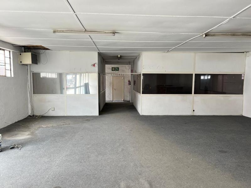 To Let commercial Property for Rent in North End Eastern Cape